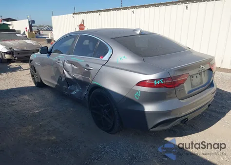 2020 Jaguar Xe S Rwd Automatic z USA, uszkodzony, nr VIN SAJAE4FX4LCP56016